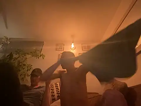 Chaud06 french online show from 04/13/26, 03:12