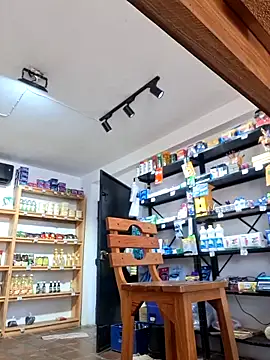 elnegro707070 online show from 12/16/25, 12:10