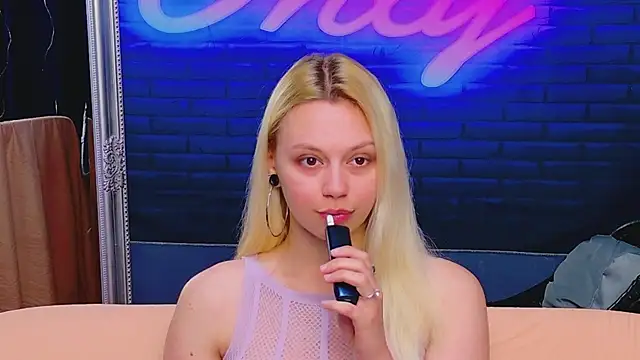 AlessiaCroft online show from 06/15/26, 04:15