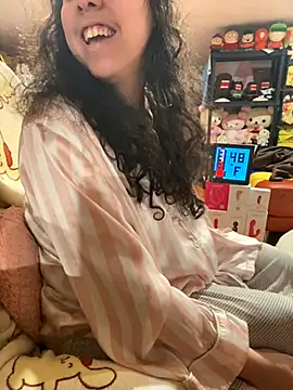 w3tkittty online show from 11/15/25, 10:26