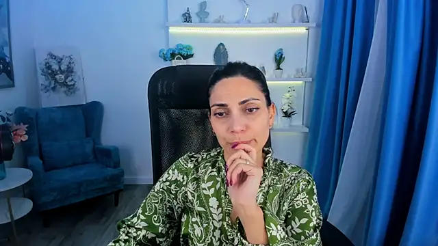 AllaYerty online show from 11/21/25, 11:42