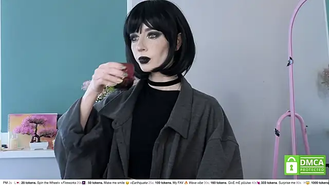 sweetuniporn online show from 06/19/26, 08:29