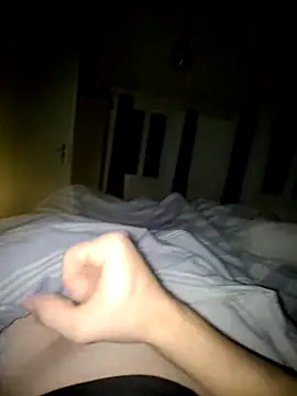 Snapshot of geilerschwanz556r7 chatting on 11/29/25, 05:54 geilerschwanz556r7 online show from 11/29/25, 05:54