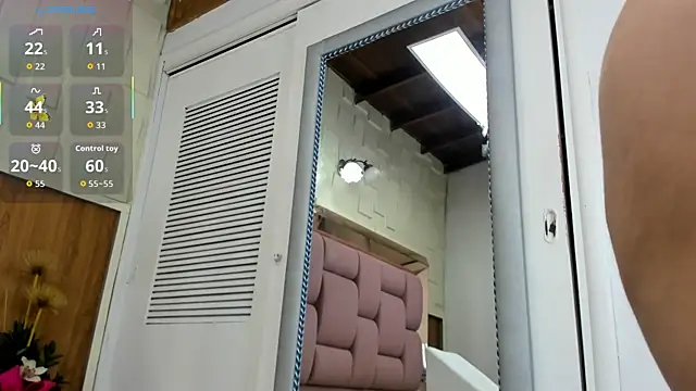 sophiaarenas online show from 11/16/25, 12:00