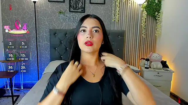 Snapshot of mialeia01 chatting on 02/06/26, 08:12 mialeia01 online show from 02/06/26, 08:12