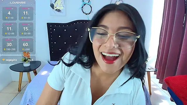 Ariana F W online show from 09/17/25, 01:35