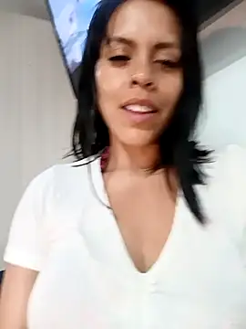 Snapshot of Kathe_Val chatting on 09/11/25, 05:51 Kathe Val online show from 09/11/25, 05:51