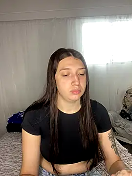 Mia  Gray online show from 11/21/25, 07:23