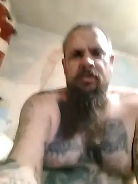 Snapshot of Tattyrob87 chatting on 10/06/25, 10:07 Tattyrob87 online show from 10/06/25, 10:07