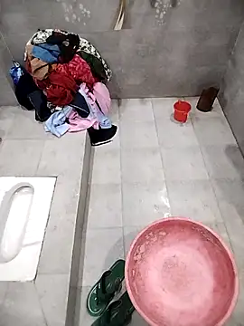 Hey-mahi online show from 12/17/25, 04:51