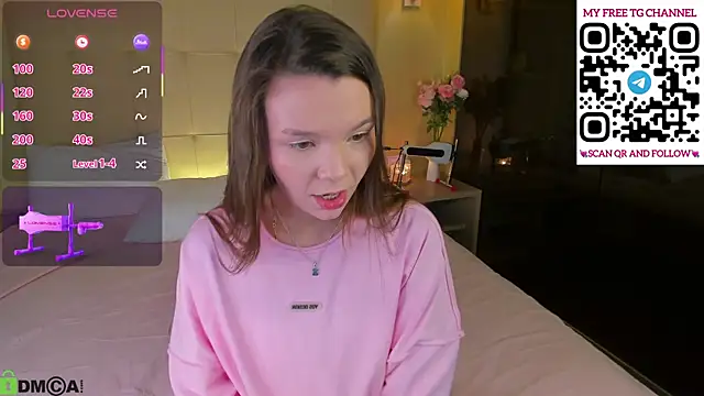 Snapshot of Sowetly chatting on 12/21/25, 01:13 Sowetly online show from 12/21/25, 01:13