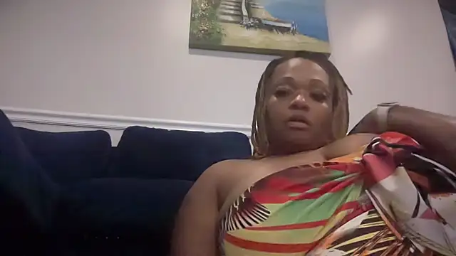 RoyalQueen2u online show from 05/31/26, 07:37