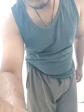 Snapshot of Brown69_guy chatting on 03/24/26, 03:44 Brown69 guy online show from 03/24/26, 03:44