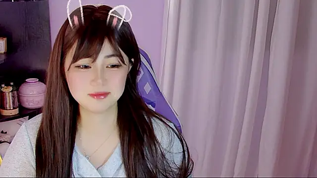 Snapshot of yuki3366 chatting on 04/05/26, 02:14 yuki3366 online show from 04/05/26, 02:14
