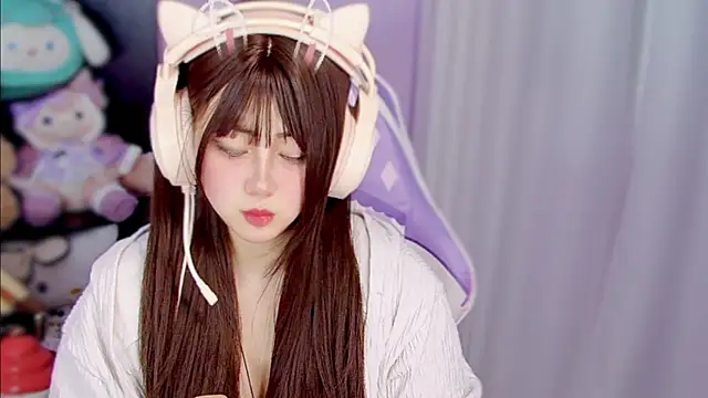 Snapshot of yuki3366 chatting on 04/15/26, 02:24 yuki3366 online show from 04/15/26, 02:24