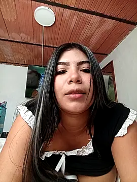 Snapshot of kalifa3210 chatting on 02/13/26, 04:14 kalifa3210 online show from 02/13/26, 04:14