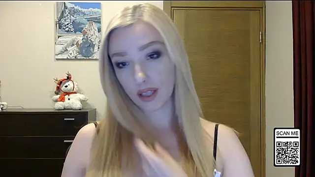 Wild Silk Desire online show from 12/15/25, 01:15