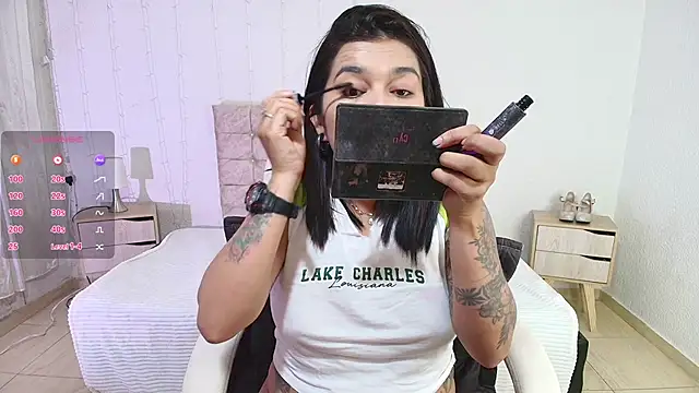 mia traveluxe online show from 10/27/25, 02:37