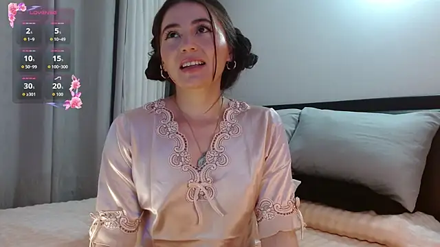 Salma Tori online show from 11/18/25, 12:05