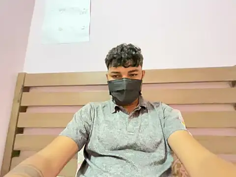 midnight 24 online show from 10/22/25, 04:24