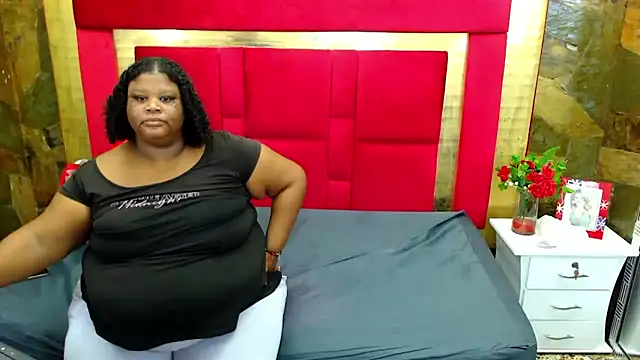 Exoticbigmandy online show from 01/13/25, 07:21