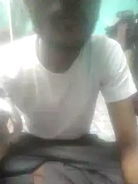 Snapshot of horny_boy01 chatting on 03/22/25, 11:00 horny boy01 online show from 03/22/25, 11:00