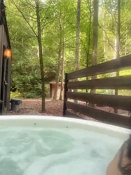 Snapshot of weready79 chatting on 09/22/25, 03:25 weready79 online show from 09/22/25, 03:25