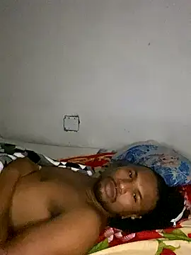 soy-tuyo- online show from 11/12/25, 04:24