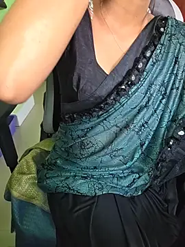 Snapshot of Isha_Sax chatting on 05/03/26, 03:23 Isha Sax online show from 05/03/26, 03:23