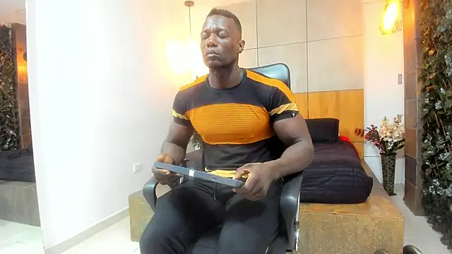 MarcusBlack  online show from 11/07/25, 10:26