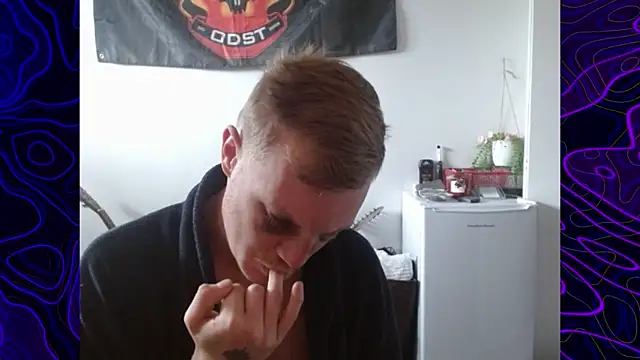 lustylyndon online show from 09/28/25, 05:40