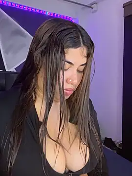 jazminslut online show from 06/17/26, 01:41