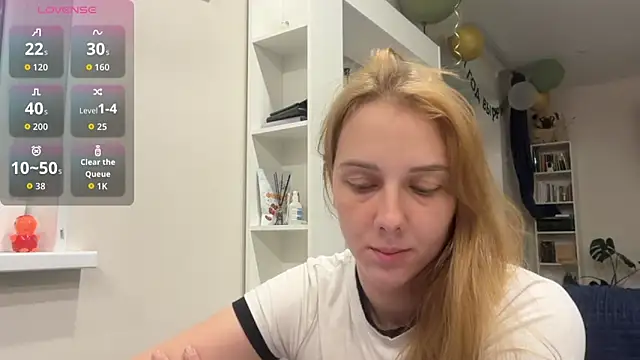 Snapshot of Aggy_Ann chatting on 05/11/26, 07:00 Aggy Ann online show from 05/11/26, 07:00