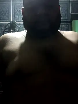 Snapshot of Osogaypardo chatting on 10/02/25, 11:56 Osogaypardo online show from 10/02/25, 11:56