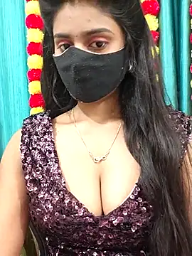 Aanya hotty online show from 10/29/25, 04:31