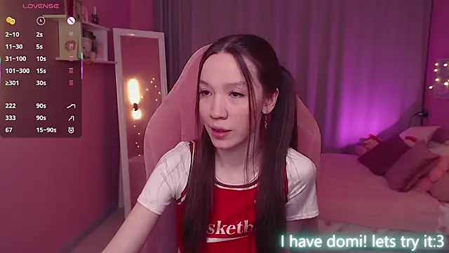 Snapshot of Shriya_Sarann chatting on 03/03/26, 02:01 Shriya Sarann online show from 03/03/26, 02:01