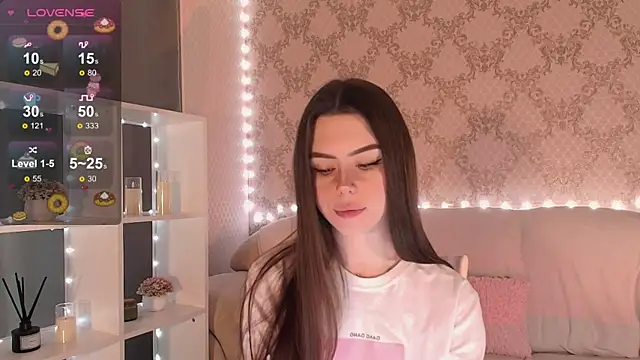 HolyMiax online show from 12/21/25, 03:24