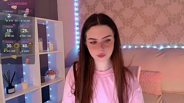 HolyMiax online show from 06/14/26, 03:41
