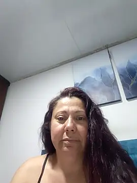 EmmaJhomson online show from 06/19/26, 11:08