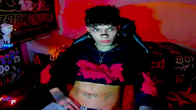 Snapshot of prince_x_dark chatting on 02/16/26, 07:37 prince x dark online show from 02/16/26, 07:37