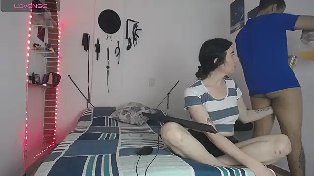 Snapshot of morbo_total69 chatting on 02/13/26, 01:01 morbo total69 online show from 02/13/26, 01:01