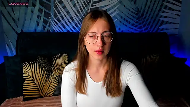 ChristyCrayme online show from 09/08/25, 10:09