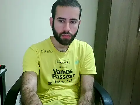 Snapshot of fthrfthr chatting on 10/14/25, 04:35 fthrfthr online show from 10/14/25, 04:35