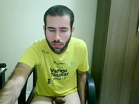 Snapshot of fthrfthr chatting on 10/16/25, 04:02 fthrfthr online show from 10/16/25, 04:02