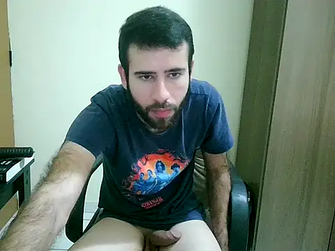 Snapshot of fthrfthr chatting on 01/06/26, 02:15 fthrfthr online show from 01/06/26, 02:15
