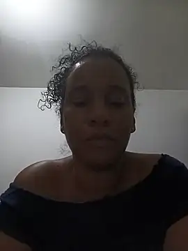 Snapshot of EbonyHorrny chatting on 07/16/26, 01:33 EbonyHorrny online show from 07/16/26, 01:33