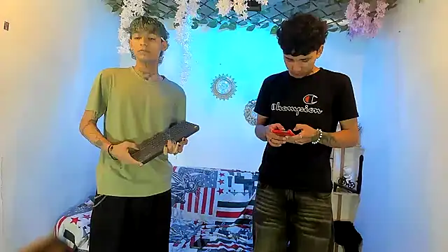 Bastian boyshot77 online show from 11/11/25, 02:39