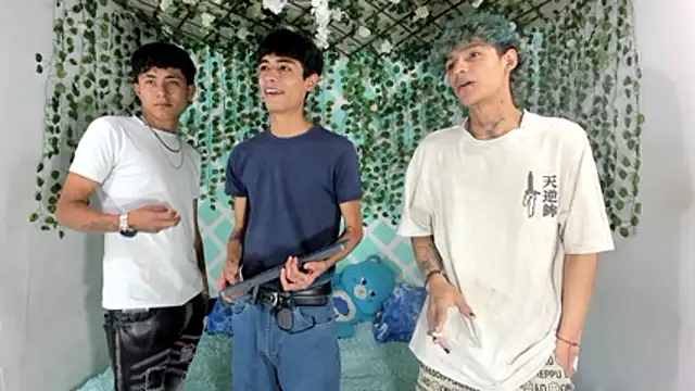 Bastian boyshot77 online show from 11/30/25, 07:18