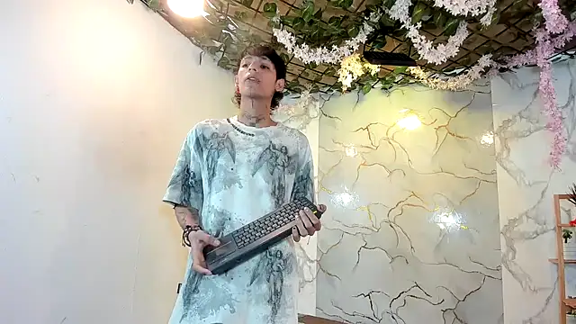 Bastian boyshot77 online show from 06/14/26, 01:02