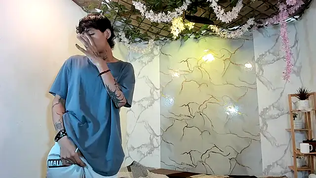 Bastian boyshot77 online show from 06/18/26, 01:15